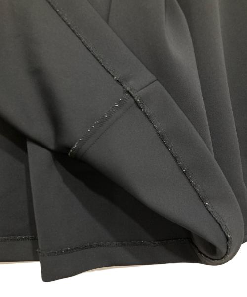 UNITED ARROWS（ユナイテッドアローズ）UNITED ARROWS (ユナイテッドアローズ) パールモチーフキーネックブラウス ブラック サイズ:36の古着・服飾アイテム