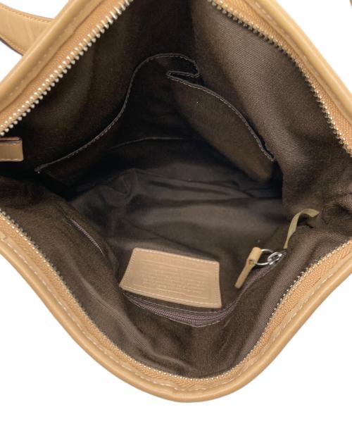 COACH（コーチ）COACH (コーチ) シグネチャーショルダーバッグの古着・服飾アイテム