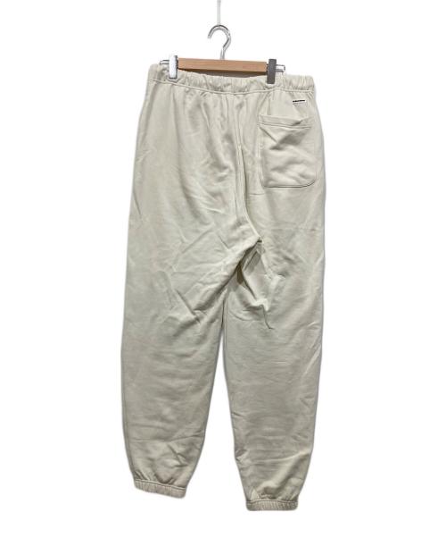 F.C.R.B.（エフシーレアルブリストル）F.C.R.B. (エフシーレアルブリストル) スウェットパンツ/ EMBLEM SWEAT PANTS アイボリー サイズ:XLの古着・服飾アイテム