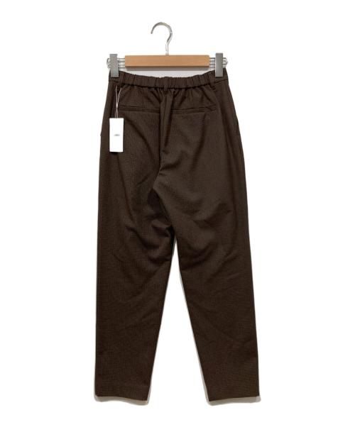 MACKINTOSH PHILOSOPHY（マッキントッシュ フィロソフィー）MACKINTOSH PHILOSOPHY (マッキントッシュ フィロソフィー) ブラッシュドライニングテーパードパンツ ブラウン サイズ:36 未使用品の古着・服飾アイテム