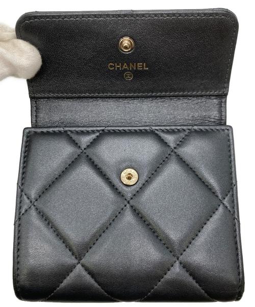 CHANEL（シャネル）CHANEL (シャネル) スモールフラップウォレット/マトラッセ メタリックグレーの古着・服飾アイテム