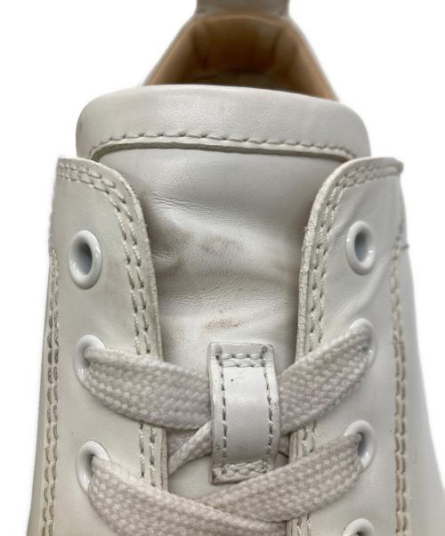 Christian Louboutin（クリスチャン・ルブタン）Christian Louboutin (クリスチャン・ルブタン) ローカットスニーカー ホワイト サイズ:42の古着・服飾アイテム