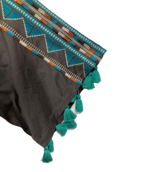 WEEKEND Max Mara（ウィークエンド マックスマーラ）Weekend Max Mara (ウィークエンド マックスマーラ) スクエアネック刺繍フリンジカットソー ブラウン サイズ:Lの古着・服飾アイテム