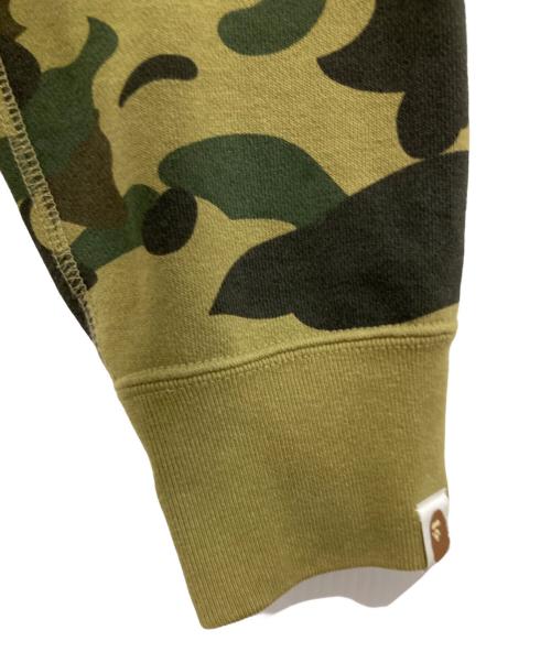 A BATHING APE（ア ベイシング エイプ）A BATHING APE (ア ベイシング エイプ) 1st camo shark full zip hoodie / 1stカモシャークパーカー グリーン サイズ:Ｌ　の古着・服飾アイテム