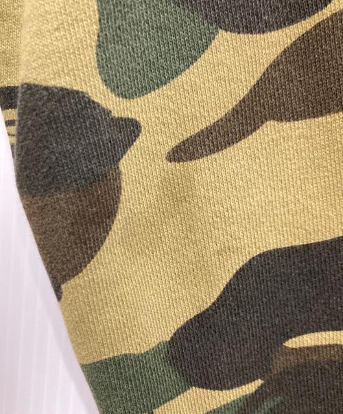 A BATHING APE（ア ベイシング エイプ）A BATHING APE (ア ベイシング エイプ) 1st camo shark full zip hoodie / 1stカモシャークパーカー グリーン サイズ:Ｌ　の古着・服飾アイテム