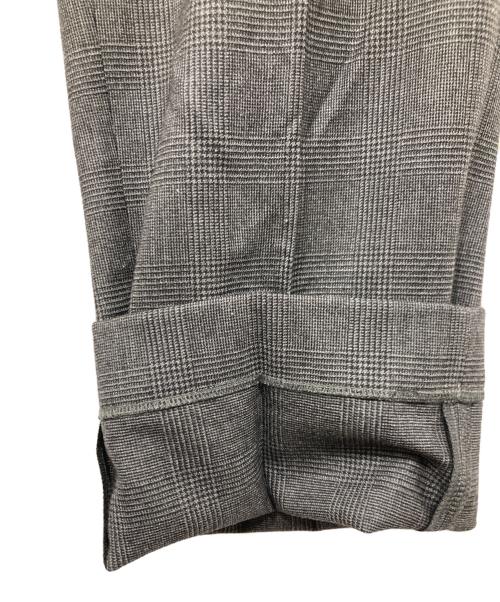 NEWYORKER（ニューヨーカー）NEWYORKER (ニューヨーカー) 1タックスラックス グレー サイズ:88.5cm (W35)の古着・服飾アイテム