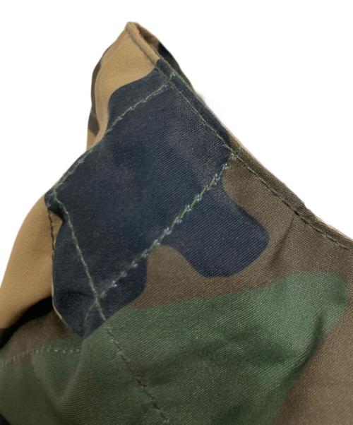 HUF（ハフ）HUF (ハフ) カモフラジャケット グリーン×ベージュ サイズ:Mの古着・服飾アイテム