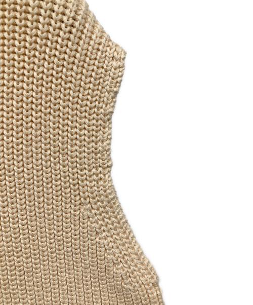 machatt（マチャット）machatt (マチャット) ニットベスト アイボリー サイズ:Freeの古着・服飾アイテム