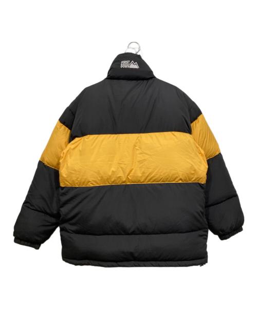 FIRST DOWN（ファーストダウン）FIRST DOWN (ファーストダウン) the apartment (ジ アパートメント) リバーシブルダウンジャケット / 2 FACE ARCTIC DOWN JACKET イエロー×シルバー サイズ:Lの古着・服飾アイテム