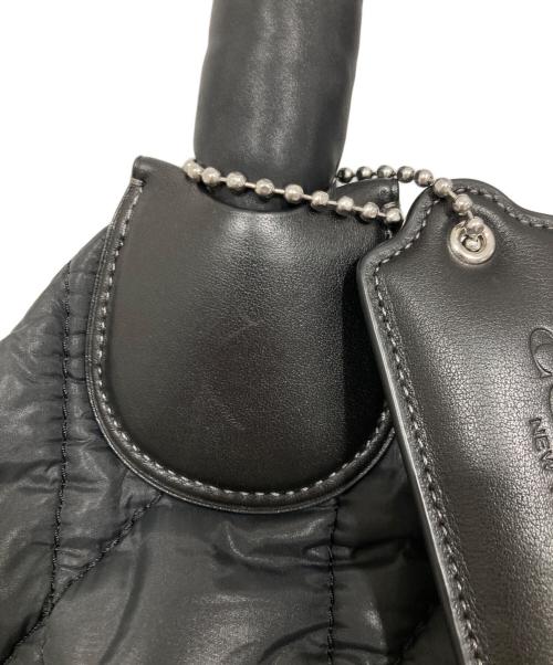 COACH（コーチ）COACH (コーチ) トートバッグ / アイリス トート ブラックの古着・服飾アイテム