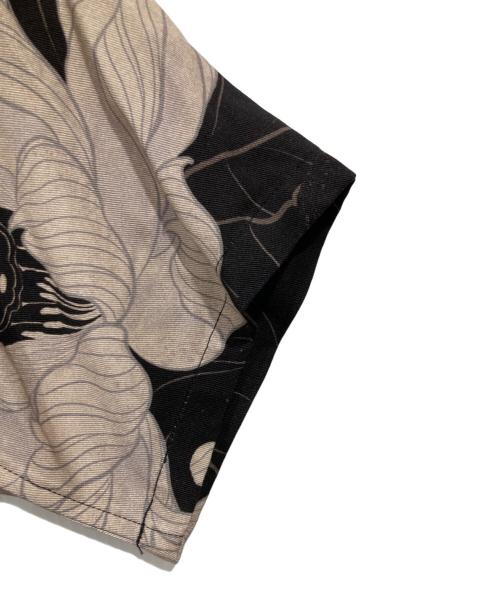 BUDSPOOL（バッズプール）BUDSPOOL (バッズプール) Gakkin (ガッキン) 浮蓮華 HAWAIIAN SHIRT ブラック×ベージュ サイズ:Mの古着・服飾アイテム