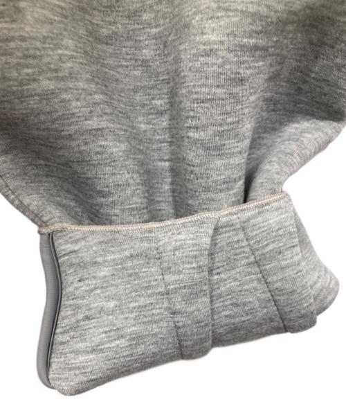 Adam et Rope（アダム エ ロペ）Adam et Rope (アダム エ ロペ) ペプラムダンボールカーディガン グレー サイズ:Freeの古着・服飾アイテム