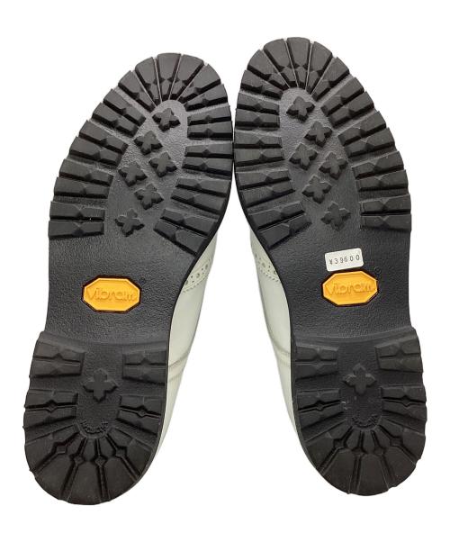 TOMO & CO（トモアンドシーオー）TOMO & CO (トモアンドシーオー) ウイングチップメダリオンシューズ ホワイト サイズ:27の古着・服飾アイテム