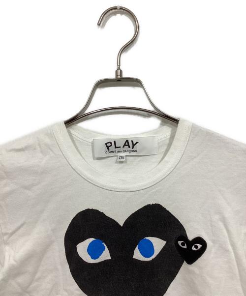 PLAY COMME des GARCONS（プレイコムデギャルソン）PLAY COMME des GARCONS (プレイコムデギャルソン) PLAY CDG T-SHIRT ホワイト サイズ:XXSの古着・服飾アイテム