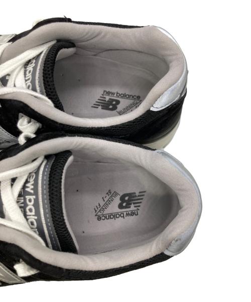 NEW BALANCE（ニューバランス）NEW BALANCE (ニューバランス) 991v2 ローカットスニーカー ブラック サイズ:9 1/2の古着・服飾アイテム