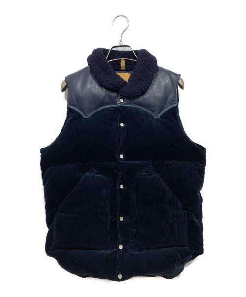 RockyMountainFeatherBed（ロッキーマウンテンフェザーベッド）RockyMountainFeatherBed (ロッキーマウンテンフェザーベッド) BEAUTY&YOUTH別注 コーデュロイダウンベスト ネイビー サイズ:36の古着・服飾アイテム