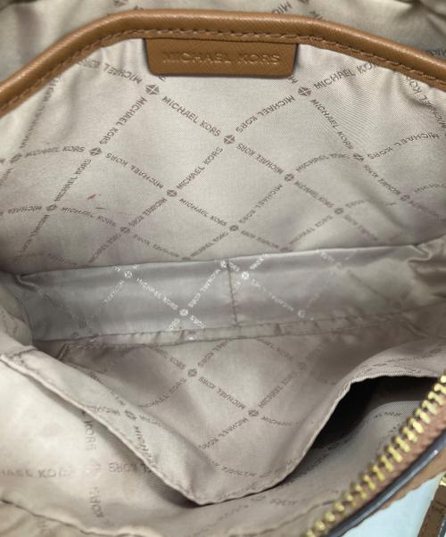 MICHAEL KORS（マイケル・コース）MICHAEL KORS (マイケル・コース) ショルダーバッグ ブラウンの古着・服飾アイテム