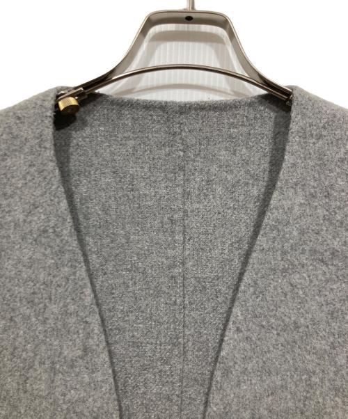 23区（ニジュウサンク）23区 (ニジュウサンク) ノーカラーリバージャケット グレー サイズ:38の古着・服飾アイテム