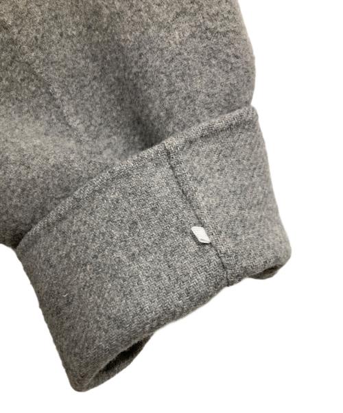 23区（ニジュウサンク）23区 (ニジュウサンク) ノーカラーリバージャケット グレー サイズ:38の古着・服飾アイテム
