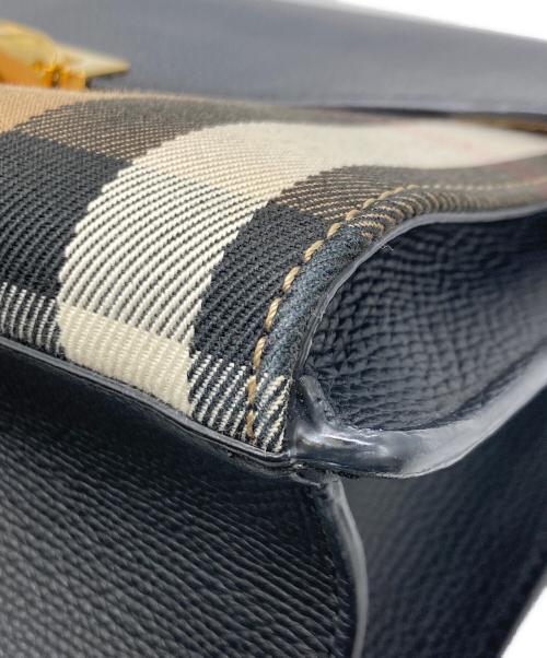 BURBERRY（バーバリー）BURBERRY (バーバリー) ショルダーバッグ ブラックの古着・服飾アイテム