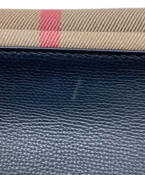 BURBERRY（バーバリー）BURBERRY (バーバリー) ショルダーバッグ ブラックの古着・服飾アイテム