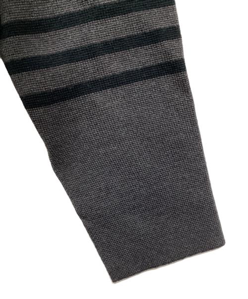 自由区（ジユウク）自由区 (ジユウク) ウールミラノボーダー ニット グレー サイズ:38の古着・服飾アイテム