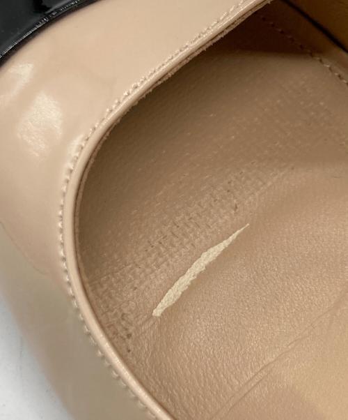 MIU MIU（ミュウミュウ）MIU MIU (ミュウミュウ) ストラップパンプス ベージュ サイズ:37の古着・服飾アイテム