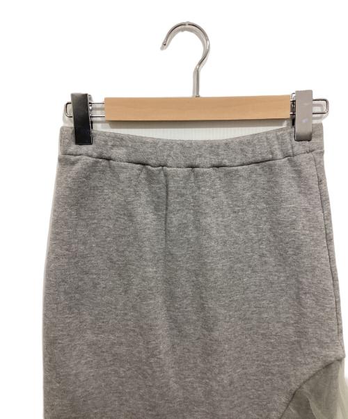 UN3D.（アンスリード）UN3D. (アンスリード) フリルデザインスカート グレー サイズ:38の古着・服飾アイテム