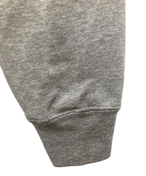 SUPREME（シュプリーム）Supreme (シュプリーム) Cutout Logo Crewneck グレー サイズ:XLの古着・服飾アイテム