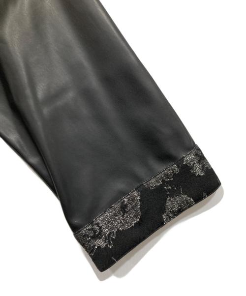 HARE（ハレ）HARE (ハレ) ビスチェ付フェイクレザーシャツジャケット ブラック サイズ:Freeの古着・服飾アイテム