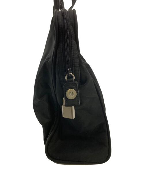 PRADA（プラダ）PRADA (プラダ) ナイロンハンドバッグ ブラックの古着・服飾アイテム