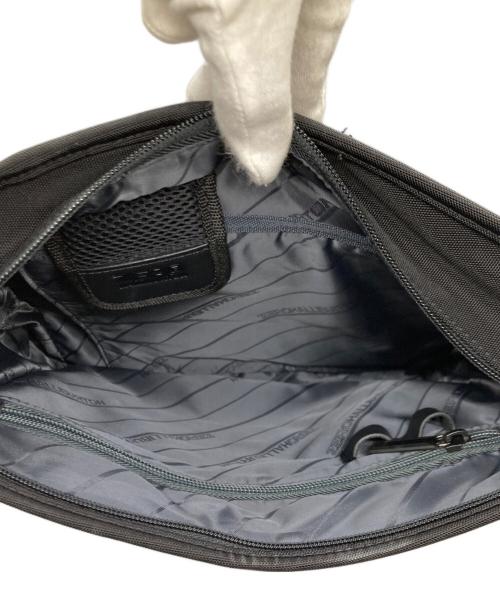 ZERO HALLIBURTON（ゼロ ハリバートン）ZERO HALLIBURTON (ゼロ ハリバートン) ショルダーバッグ /  PRF3.0 ブラックの古着・服飾アイテム