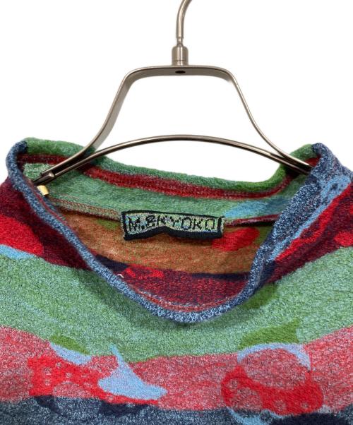 M.&KYOKO（エムアンドキョウコ）M.&KYOKO (エムアンドキョウコ) 総柄ウールニット マルチカラー サイズ:Freeの古着・服飾アイテム