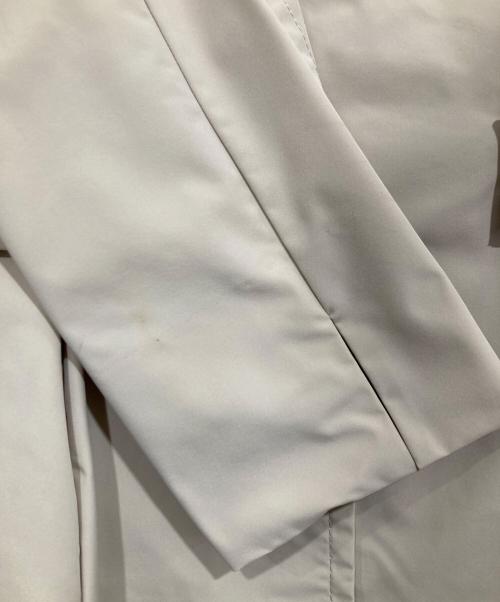 FOXEY NEWYORK（フォクシーニューヨーク）FOXEY NEWYORK (フォクシーニューヨーク) フリルテーラードジャケット ベージュ サイズ:40の古着・服飾アイテム
