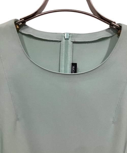 FOXEY NEWYORK（フォクシーニューヨーク）FOXEY NEWYORK (フォクシーニューヨーク) ストレッチノースリーブワンピース グリーン サイズ:表記なしの古着・服飾アイテム
