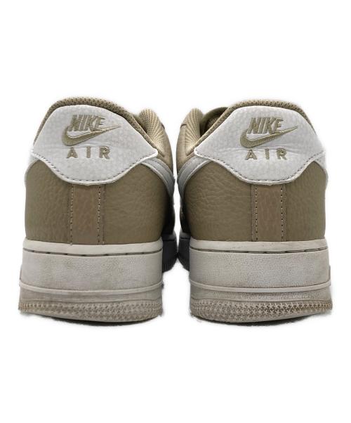 NIKE（ナイキ）NIKE (ナイキ) ローカットスニーカー ベージュ サイズ:26.5の古着・服飾アイテム