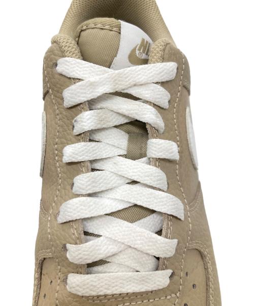 NIKE（ナイキ）NIKE (ナイキ) ローカットスニーカー ベージュ サイズ:26.5の古着・服飾アイテム