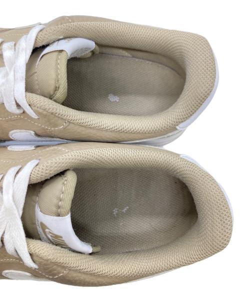 NIKE（ナイキ）NIKE (ナイキ) ローカットスニーカー ベージュ サイズ:26.5の古着・服飾アイテム