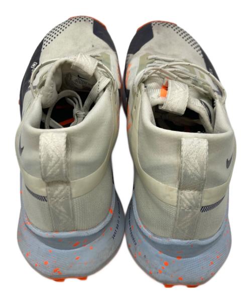 NIKE（ナイキ）NIKE (ナイキ) REACT PEGASUS TRAIL 4 GTX アイボリー サイズ:6の古着・服飾アイテム