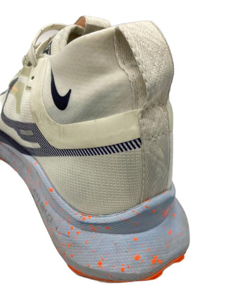 NIKE（ナイキ）NIKE (ナイキ) REACT PEGASUS TRAIL 4 GTX アイボリー サイズ:6の古着・服飾アイテム