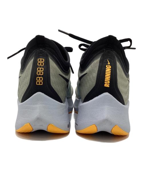 NIKE（ナイキ）NIKE (ナイキ) ローカットスニーカー / Zoom Fly 3 Bright Mango グレー サイズ:26.5の古着・服飾アイテム