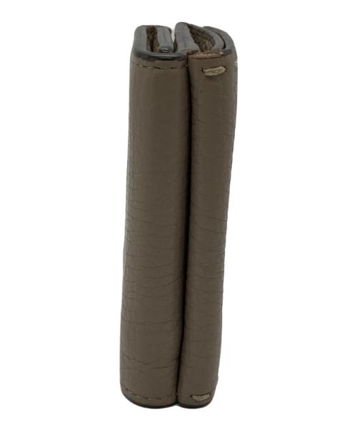 FENDI（フェンディ）FENDI (フェンディ) 3つ折り財布 ベージュの古着・服飾アイテム