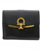 Salvatore Ferragamoサルヴァトーレ フェラガモ）の古着「2つ折り財布」｜ブラック