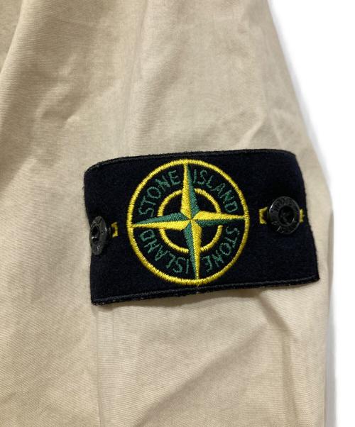 STONE ISLAND（ストーンアイランド）STONE ISLAND (ストーンアイランド) ロゴワッペンダブルフラップポケットジャケット ベージュ サイズ:Mの古着・服飾アイテム