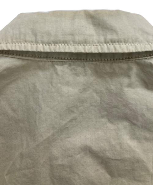 STONE ISLAND（ストーンアイランド）STONE ISLAND (ストーンアイランド) ロゴワッペンダブルフラップポケットジャケット ベージュ サイズ:Mの古着・服飾アイテム