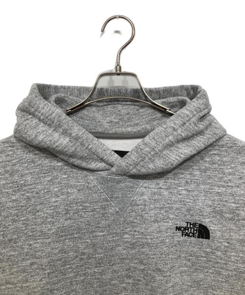 THE NORTH FACE（ザ ノース フェイス）THE NORTH FACE (ザ ノース フェイス) スクエアロゴ プルオーバーパーカー グレー サイズ:XLの古着・服飾アイテム