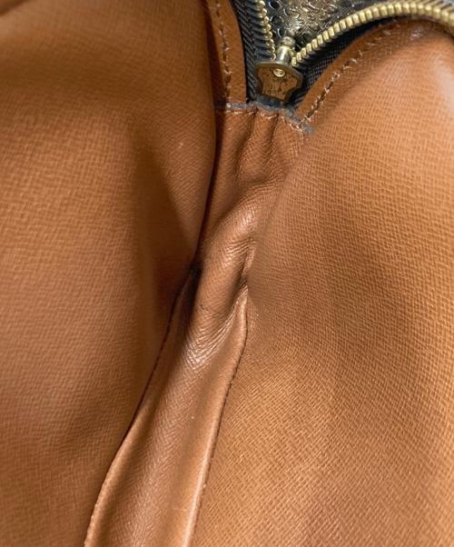 LOUIS VUITTON（ルイ ヴィトン）LOUIS VUITTON (ルイ ヴィトン) ショルダーポーチ ブラウンの古着・服飾アイテム