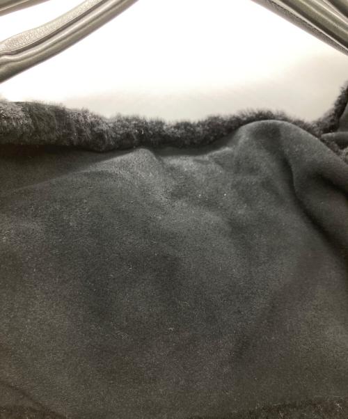 UGG（アグ）UGG (アグ) ハンドバッグ ブラックの古着・服飾アイテム