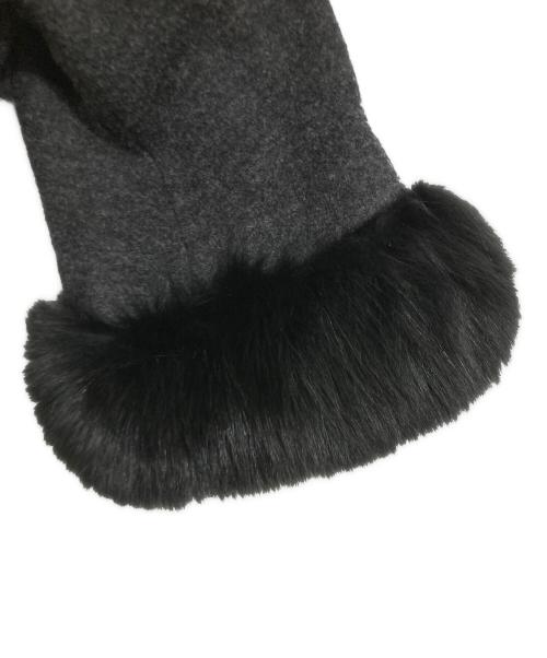 TO BE CHIC（トゥービーシック）TO BE CHIC (トゥービーシック) 袖フォックスファーショートジャケット グレー サイズ:サイズ表記なしの古着・服飾アイテム