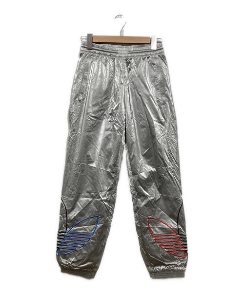 adidas（アディダス）adidas (アディダス) トラックパンツ シルバー サイズ:Sの古着・服飾アイテム